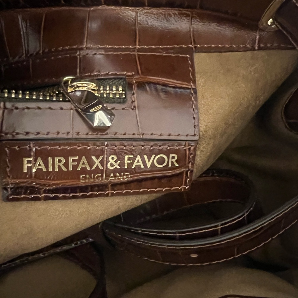 Fairfax & Favor England Windsor Handbag in Conker Brown Croc Print Leather - Picture 5 of 11